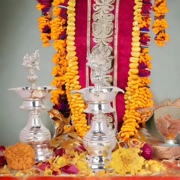 Silver_German_Silver_Premium_&_Elegant_Diya