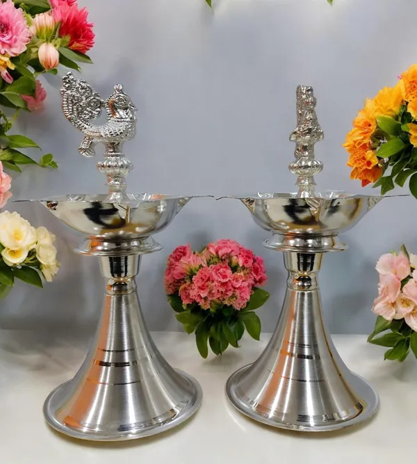 Silver_German_Silver_Premium_&_Elegant_Diya