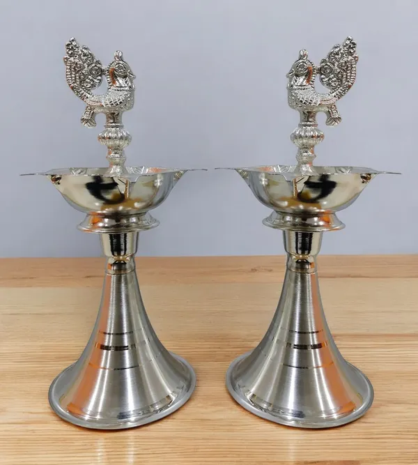 Silver_German_Silver_Premium_&_Elegant_Diya