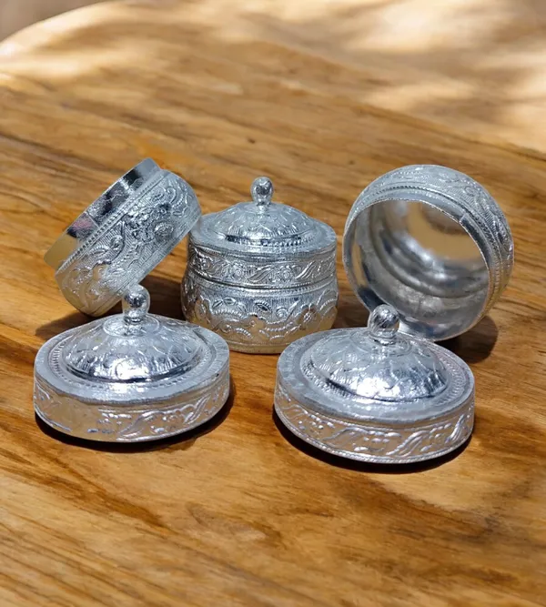 Silver_Plated_Premium_&_Elegant_Kum_Kum_Cups