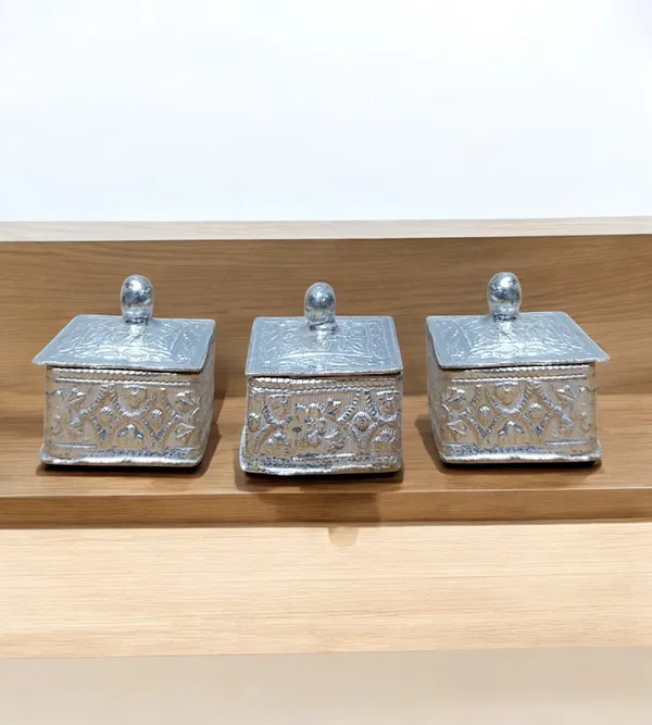 Silver_Plated_Premium_&_Elegant_Kum_Kum_Cups
