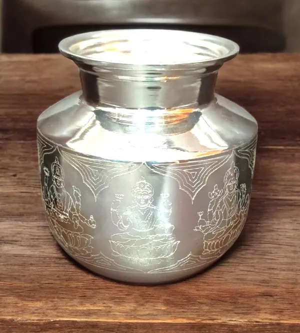 Silver_German_Silver_Premium_&_Elegant_Kalash_&_Pots