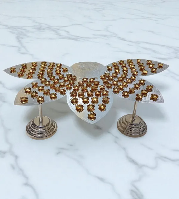 Silver_Plated_Premium_&_Elegant_108_Flower_Stand