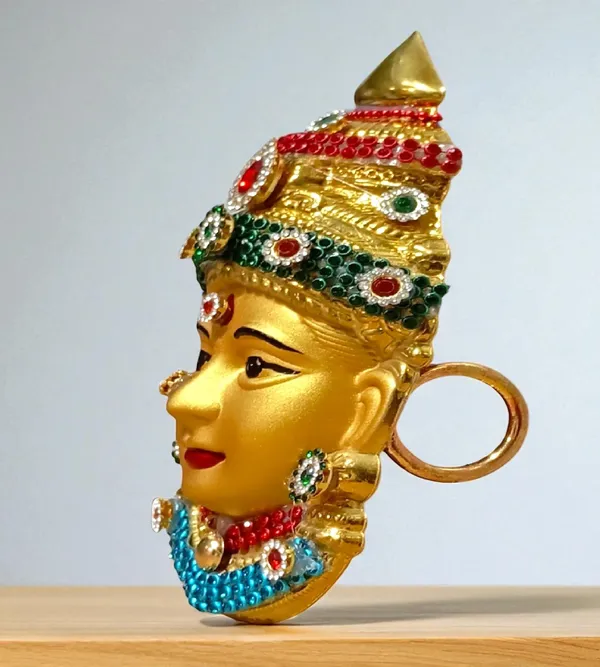 Yellow_Metal_Premium_&_Elegant_Decorated_Laxmi_Face