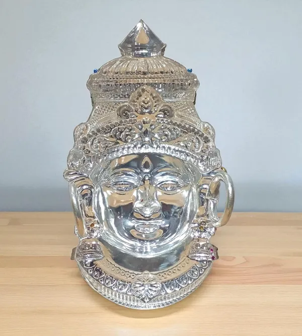 Multi_Metal_Premium_&_Elegant_Tanjaur_Laxmi_Face