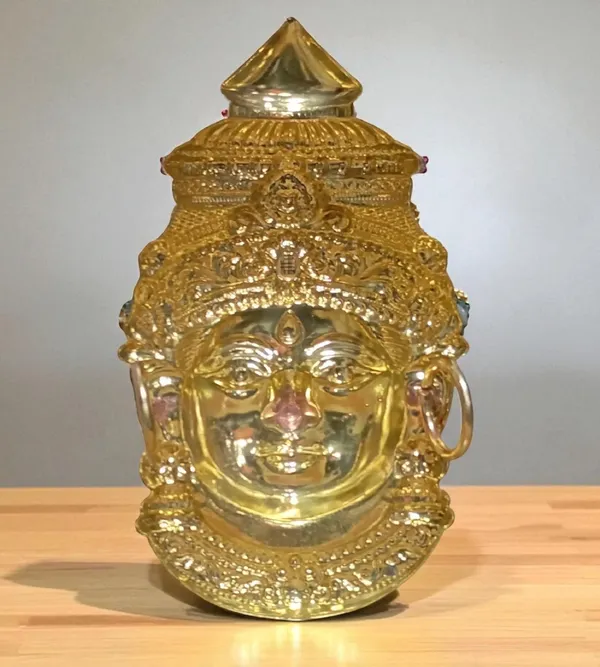 Brown_Metal_Premium_&_Elegant_Decorated_Laxmi_Face