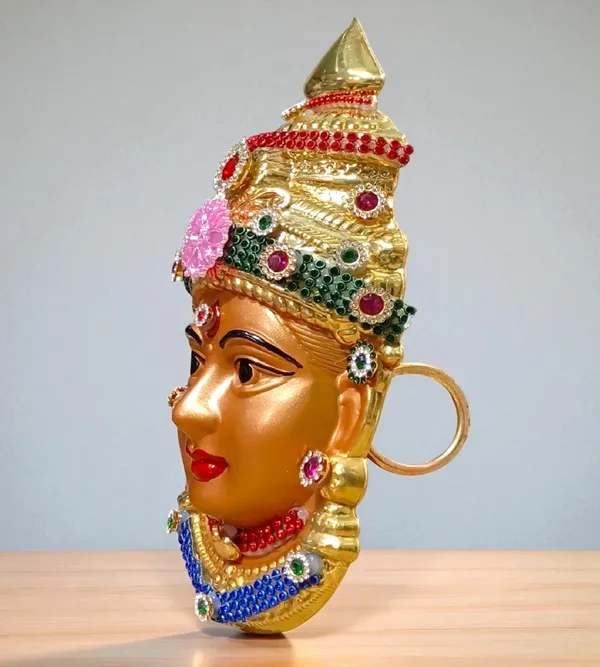 Brown_Metal_Premium_&_Elegant_Decorated_Laxmi_Face