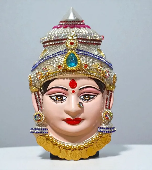 Multi_Metal_Premium_&_Elegant_Tanjaur_Laxmi_Face