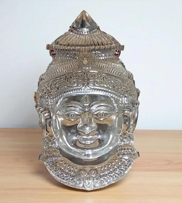 Multi_Metal_Premium_&_Elegant_Tanjaur_Laxmi_Face