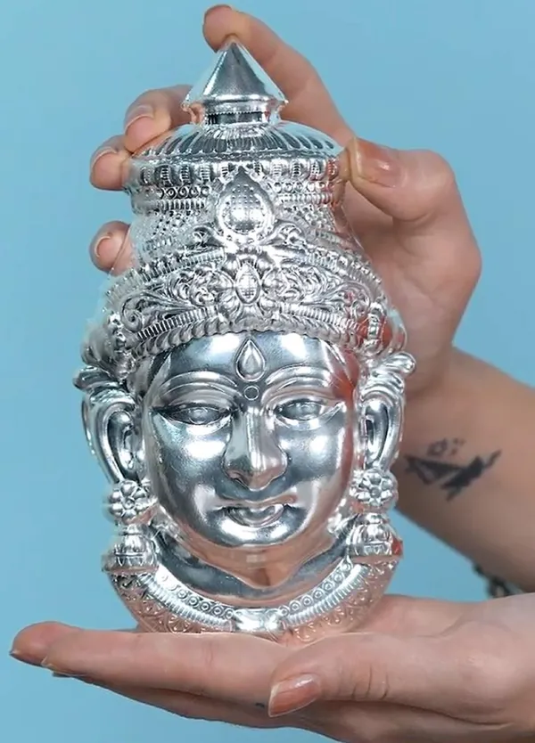 Silver_Metal_Premium_&_Elegant_Plain_Laxmi_Face