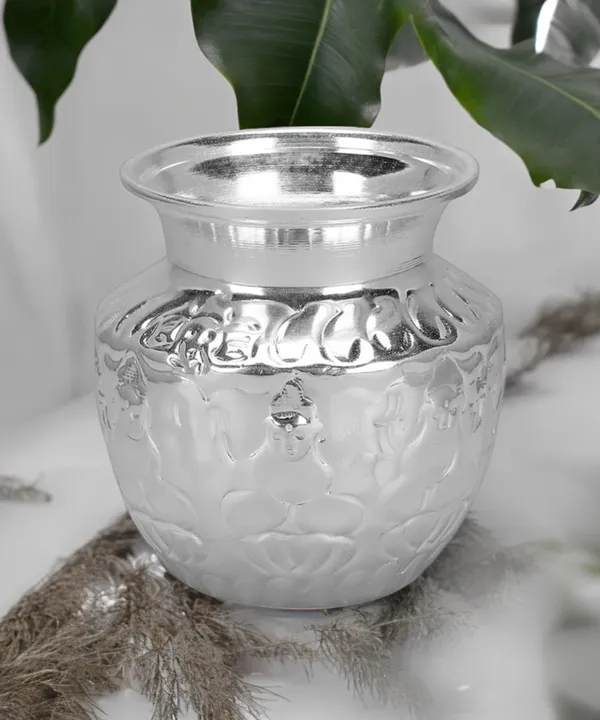 Silver_Plated_Premium_&_Elegant_Kalash_&_Pots