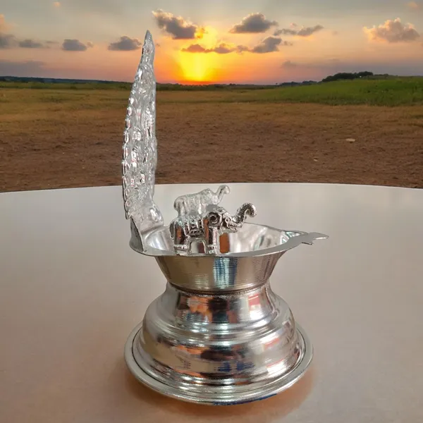 Silver_German_Silver_Premium_&_Elegant_Diya