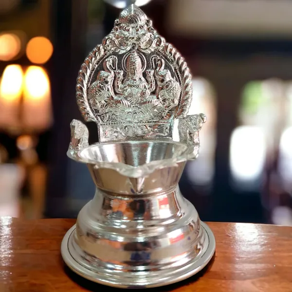 Silver_German_Silver_Premium_&_Elegant_Diya