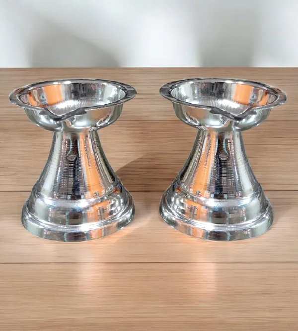 Silver_German_Silver_Premium_&_Elegant_Diya