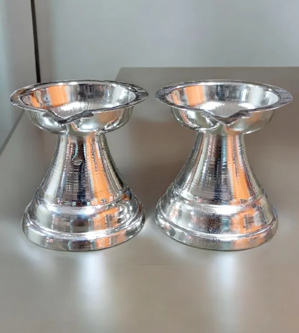 Silver_German_Silver_Premium_&_Elegant_Diya