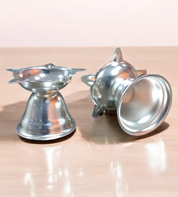 Silver_Plated_Premium_&_Elegant_Diya