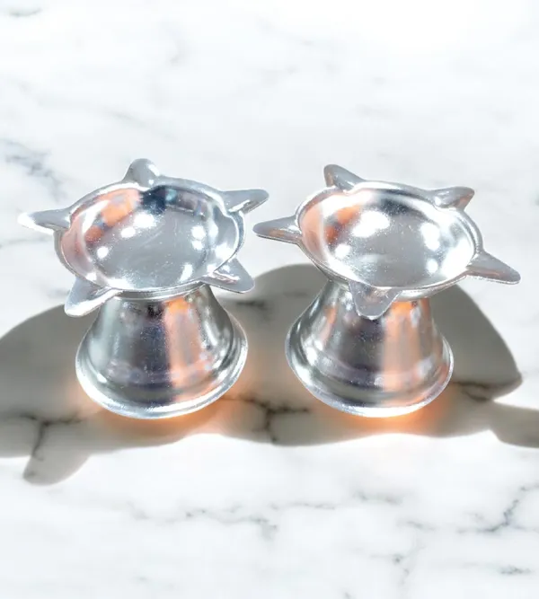 Silver_Plated_Premium_&_Elegant_Diya