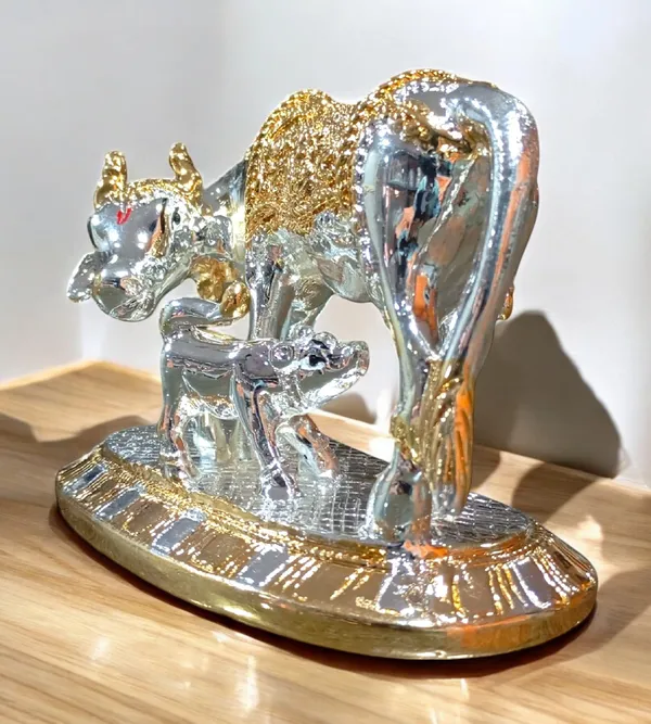Multicolor_Metal_Premium_&_Elegant_Kamadhenu_Idol
