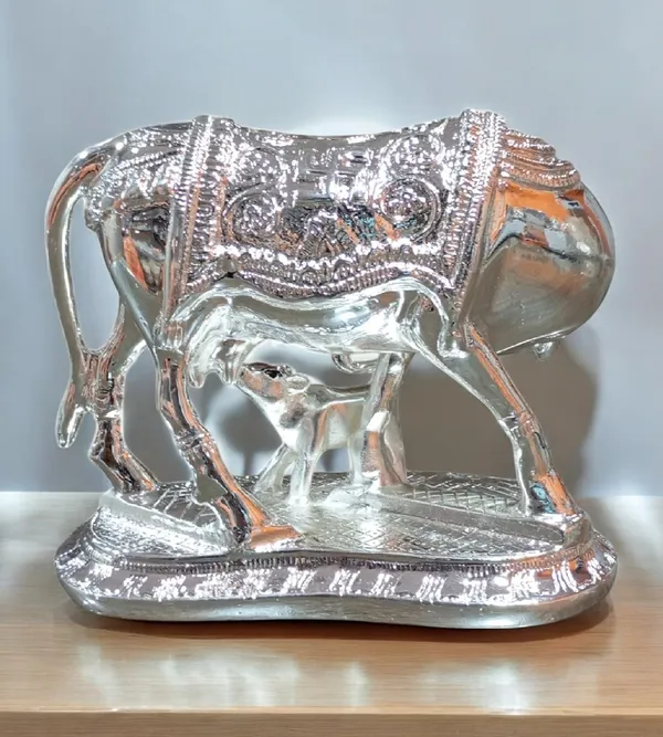 Silver_Metal_Premium_&_Elegant_Kamadhenu_Idol