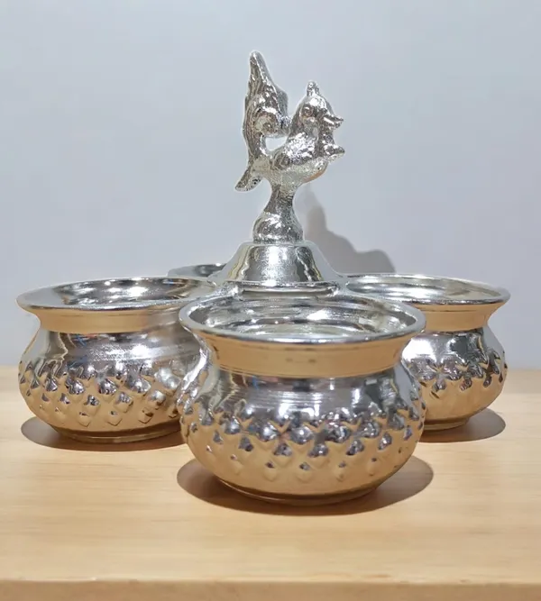 Silver_Plated_Premium_&_Elegant_Kum_Kum_Cups