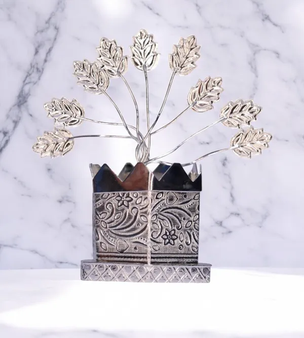 Silver_Plated_Premium_&_Elegant_Kalash_&_Pots