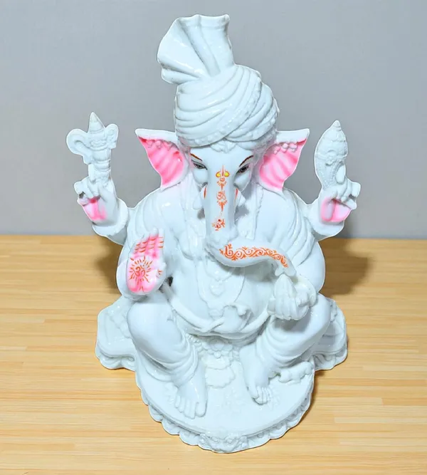 White_Marble_Premium_&_Elegant_Ganesha_Idol