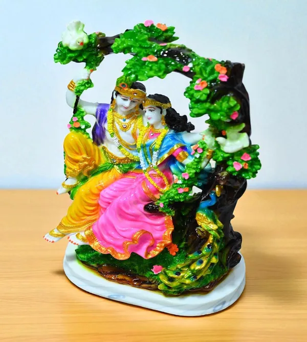 Multicolor_Marble_Premium_&_Elegant_Radha_Krishna_Idol