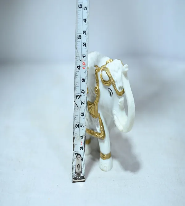 White_Marble_Premium_&_Elegant_Elephant