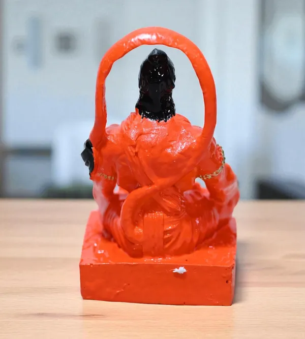 Orange_Marble_Premium_&_Elegant_Hanuman_Idol