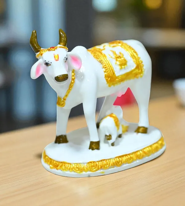 White_Marble_Premium_&_Elegant_Kamadhenu_Idol