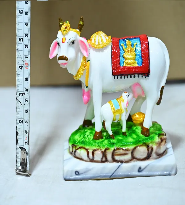 Multicolor_Marble_Premium_&_Elegant_Kamadhenu_Idol
