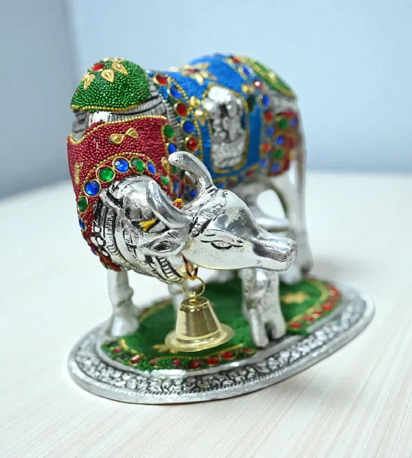 Multicolor_Metal_Premium_&_Elegant_Kamadhenu_Idol