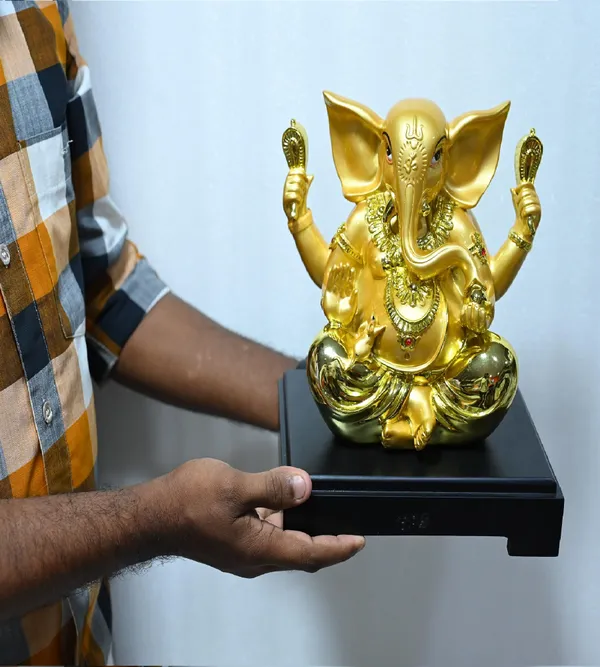 Gold_Marble_Premium_&_Elegant_Ganesha_Idol