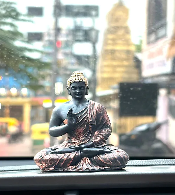 Brown_Polyresin_Premium_&_Elegant_Buddha_Idol