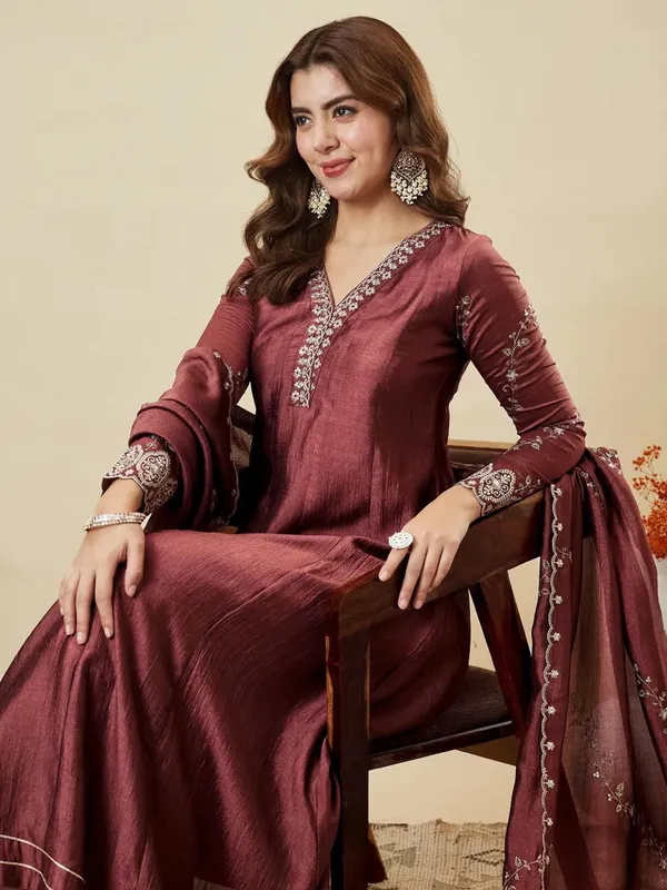 Wine_Anarkali_Designers_kurti_Pent_Set.
