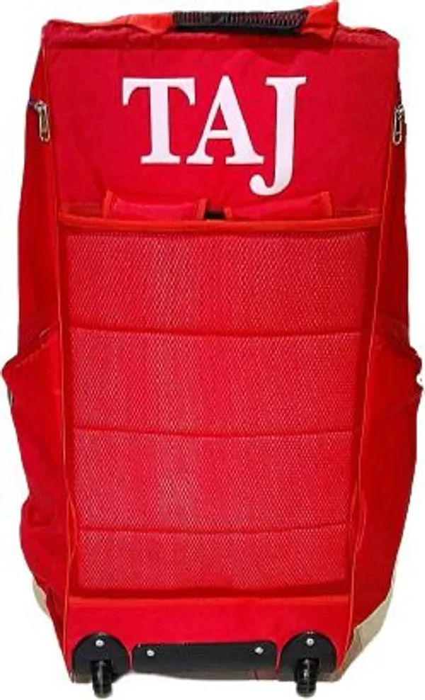 Crown_Red_Duffle_With_Wheel_Bag