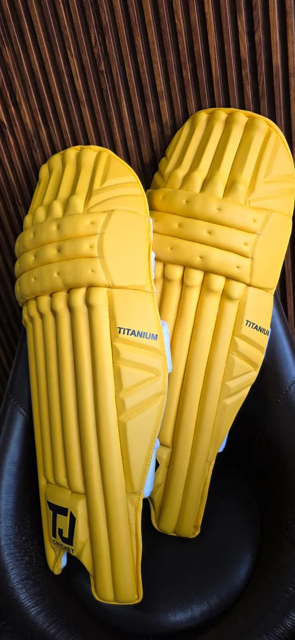 YELLOW_BATTING_PADS