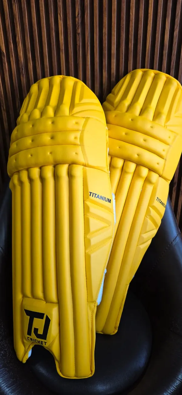 YELLOW_BATTING_PADS
