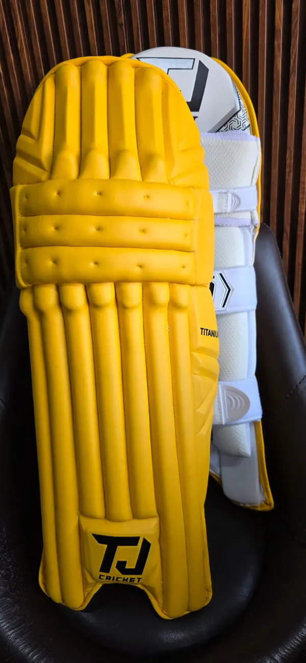 YELLOW_BATTING_PADS