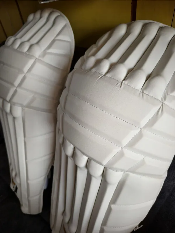 LEGACY__BATTING_LEGGUARDS_
