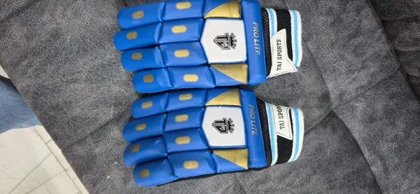 PROLITE_BATTING_GLOVES_