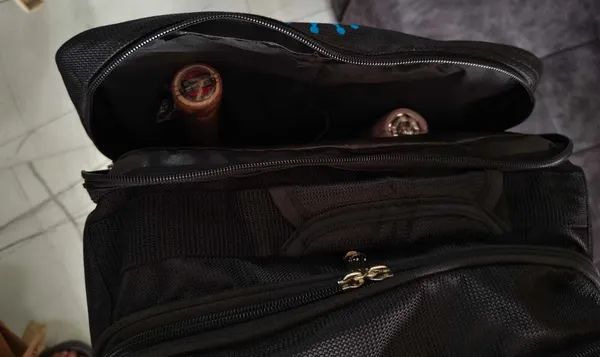 BLACK_DUFFLE_WHEELIE_CRICKET_KIT_BAG