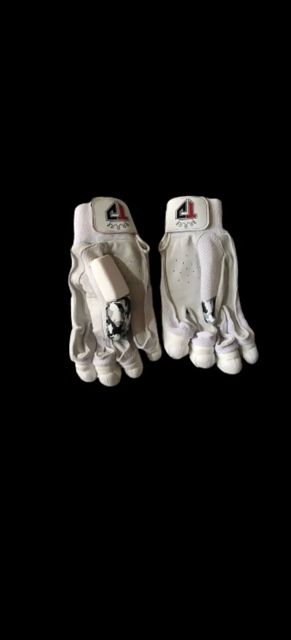 White_&_Black_Premium_Sheep_Leather_Palm_And_Levlon_Meterial_Batting_Gloves_For_Men