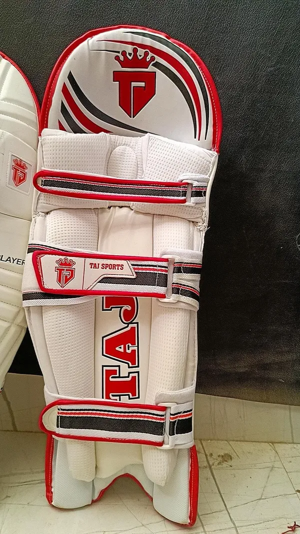 White_Batting_Legguards_For_Adults