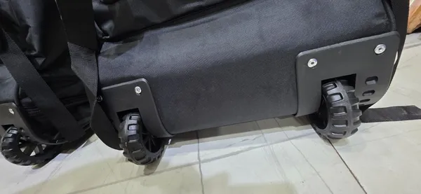 TJ_ULTIMATE_DUFFLE_WITH_WHEEL