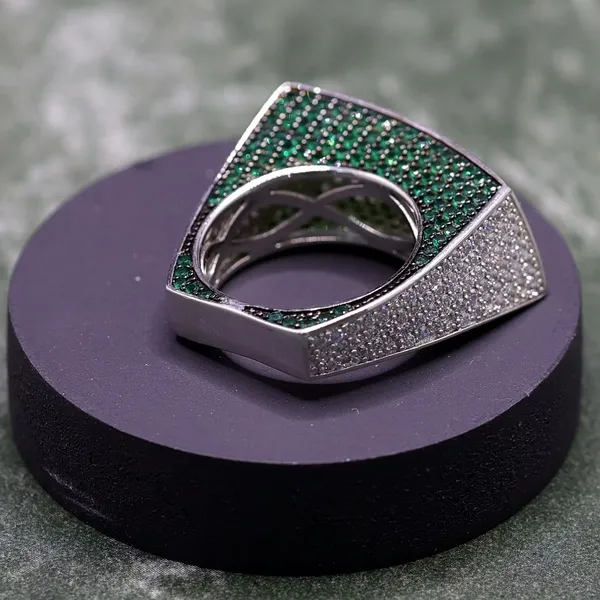 RINGS_>_LADIES_RINGS