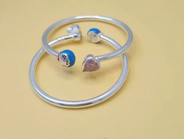 BRACELETS_&_KADAS_>_BABY_KADAS