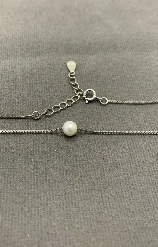 Box_Chain_with_White_Pearl