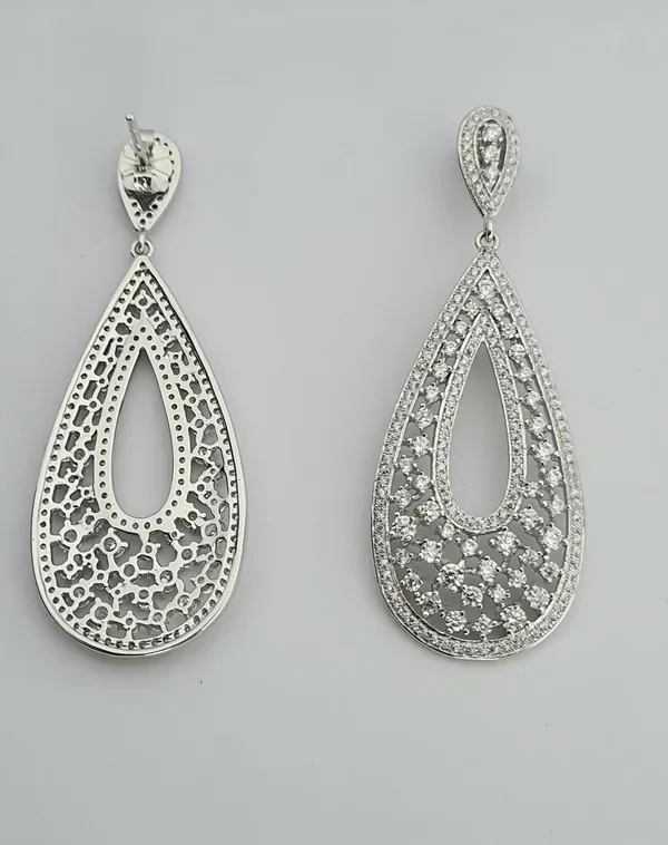 EAR_RINGS_>_EAR_RINGS