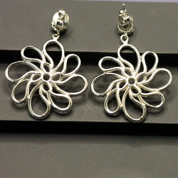 EAR_RINGS_>_EAR_RINGS